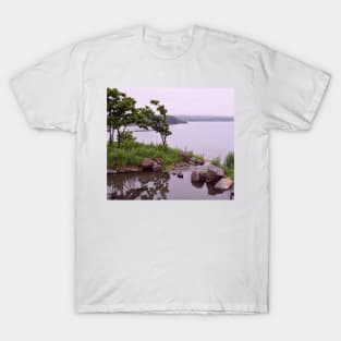 Pond on Campus of Far East Federal University, Vladivostok, Russia T-Shirt